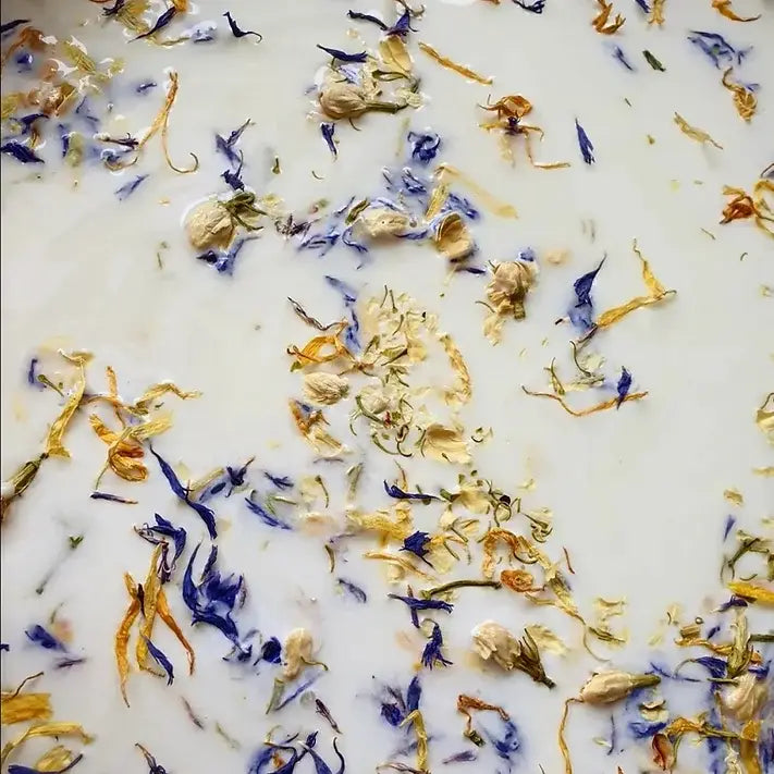 Milk Bath Soaks | Sunshine Coast Florist