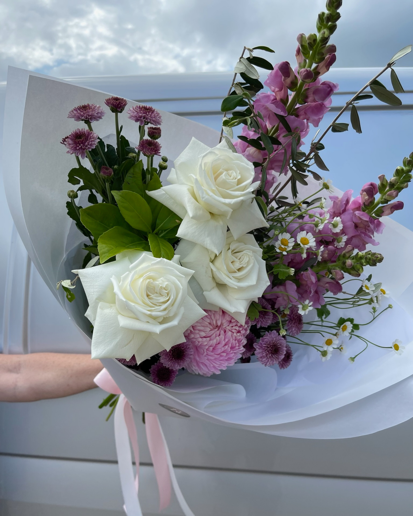 Pastel Seasonal Bouquet Warana