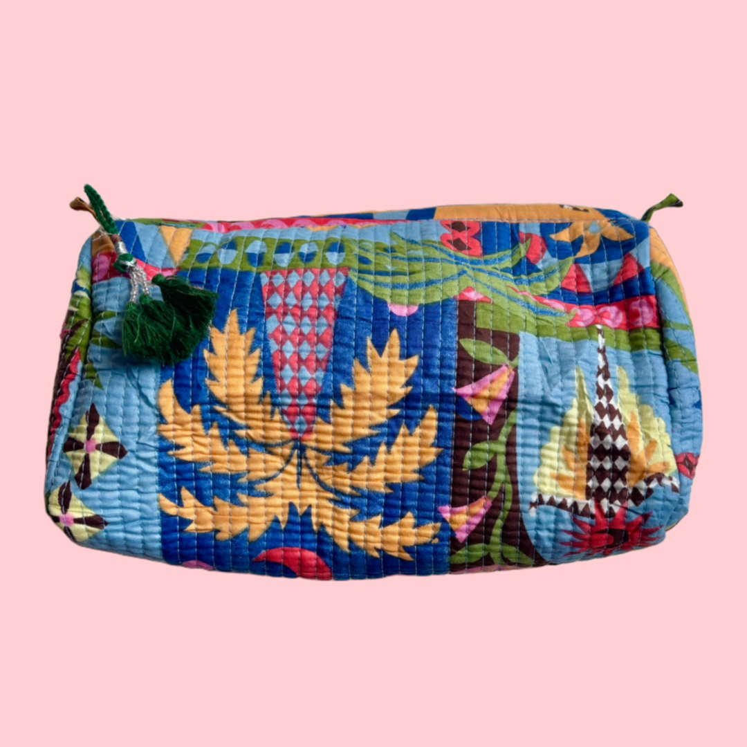 INDIE COSMETIC BAG [CIRCUS]