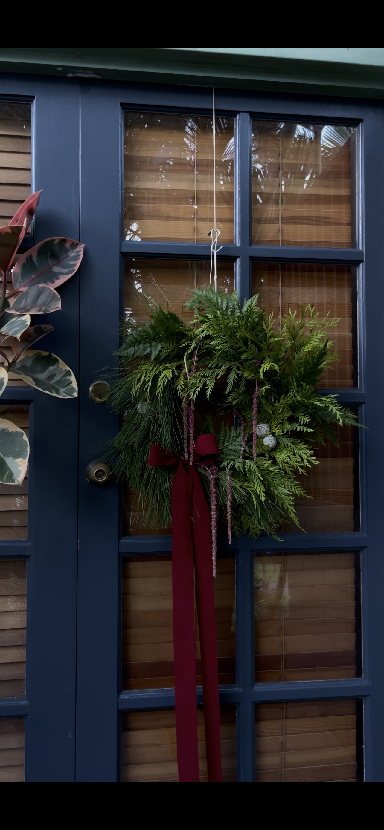 Sunshine Coast Handmade Christmas Door Wreath | Seasonal Home Decoration