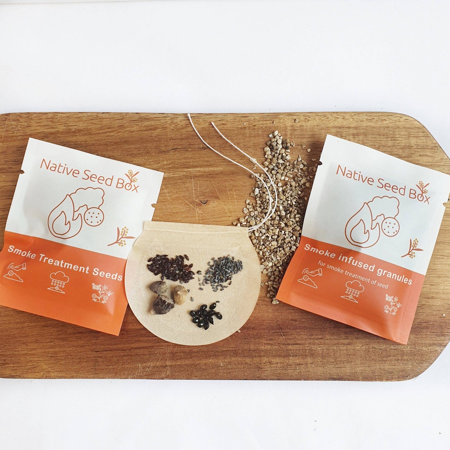 Throw-and-grow Australian Bush Tucker Seedbombs | Mixed native seeds